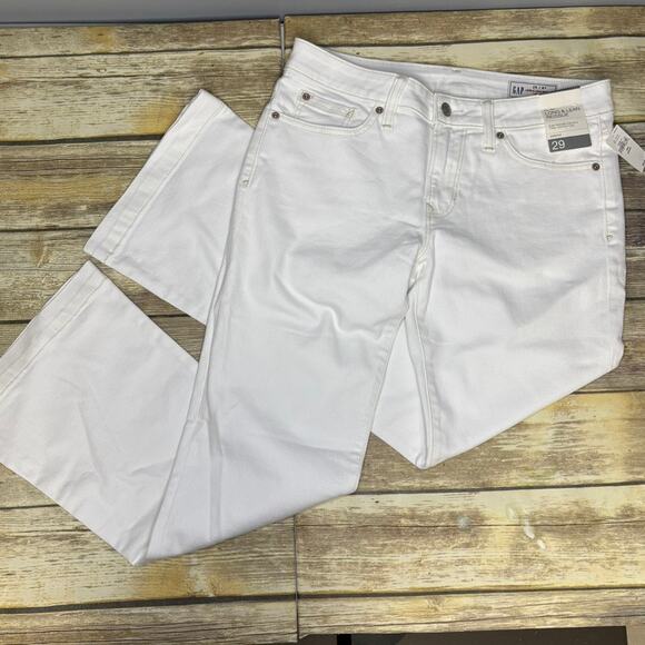 NWT Gap White Long & Lean Reissue Lowrise Bootcut Womens Sz 8 Short - Picture 1 of 8